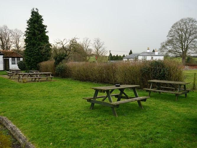 Shoulder Of Mutton Hotel Milton Keynes Exterior photo